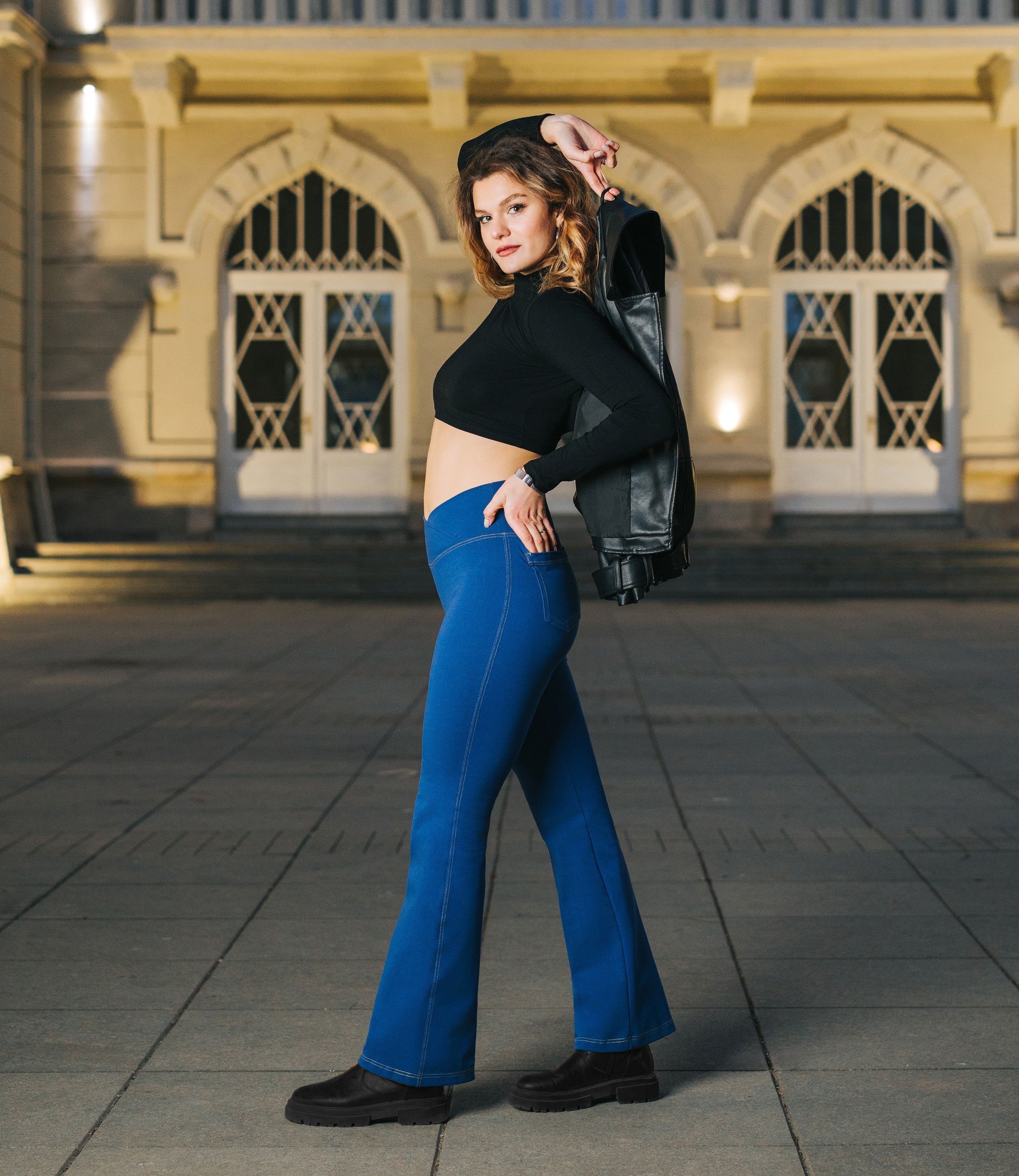 Crossover Bootcut Jeggings